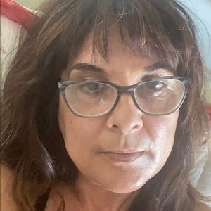 Meet your Posher, Nuha